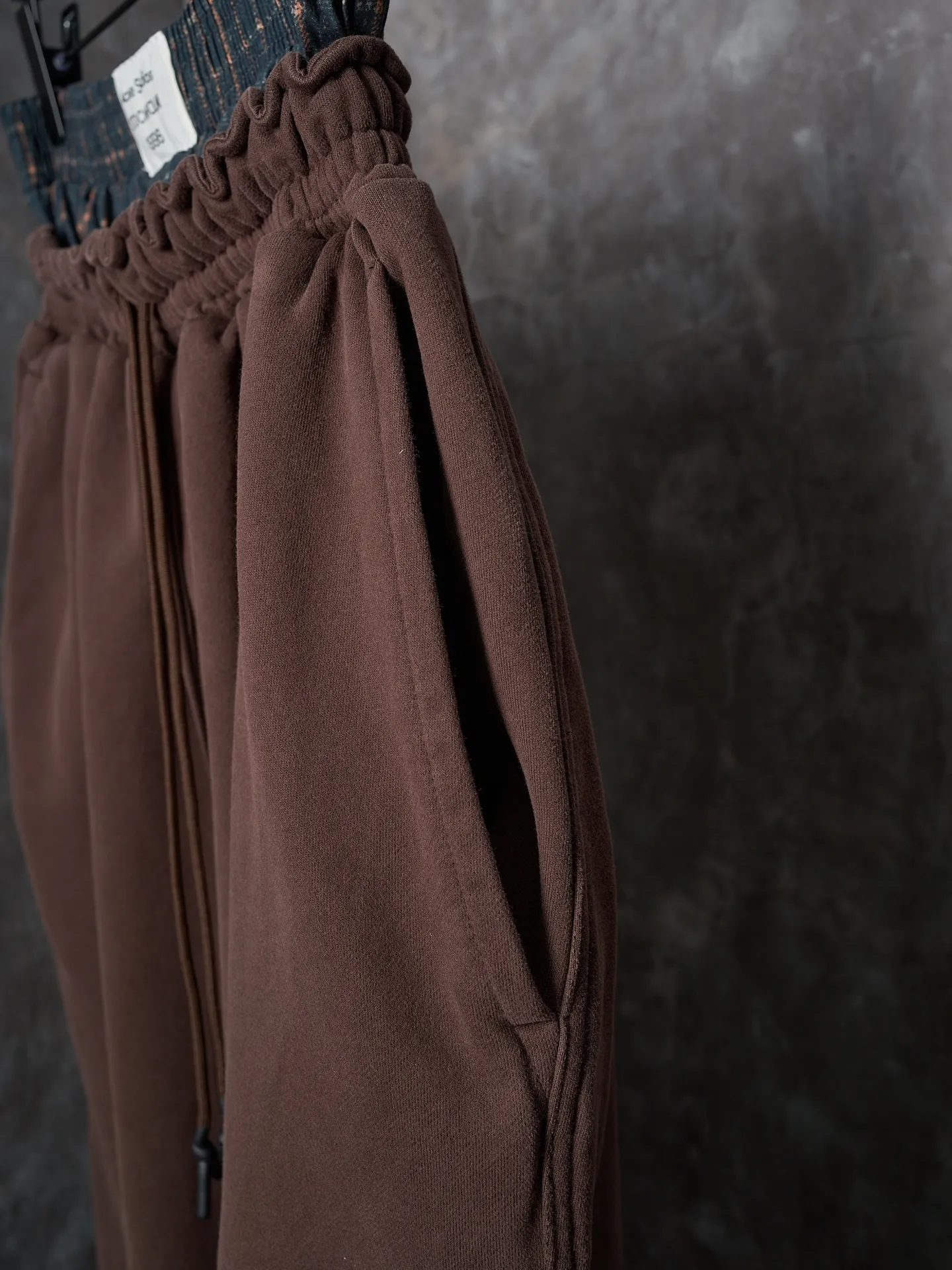 【 】Acne Studios 【In Stock】S M L XL Dark Coffee Brown ACNE GYM Brown For Everyone Retro ACNE GYM ，